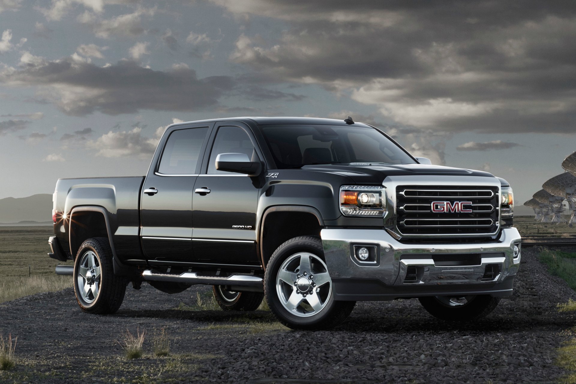 gmc sierra 2500hd pickup schwarz