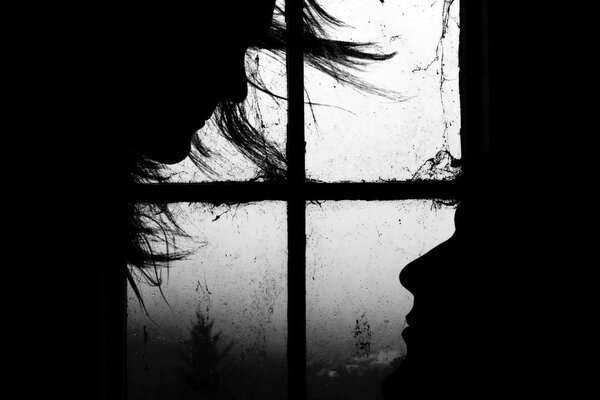 Liebespaar auf schwarzem Hintergrund