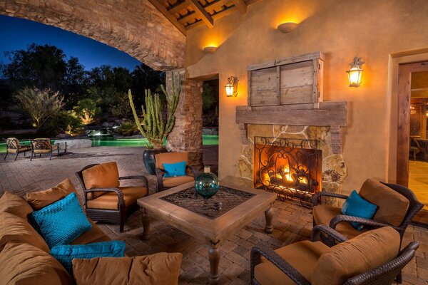 Gemütliche und warme Veranda zum Entspannen