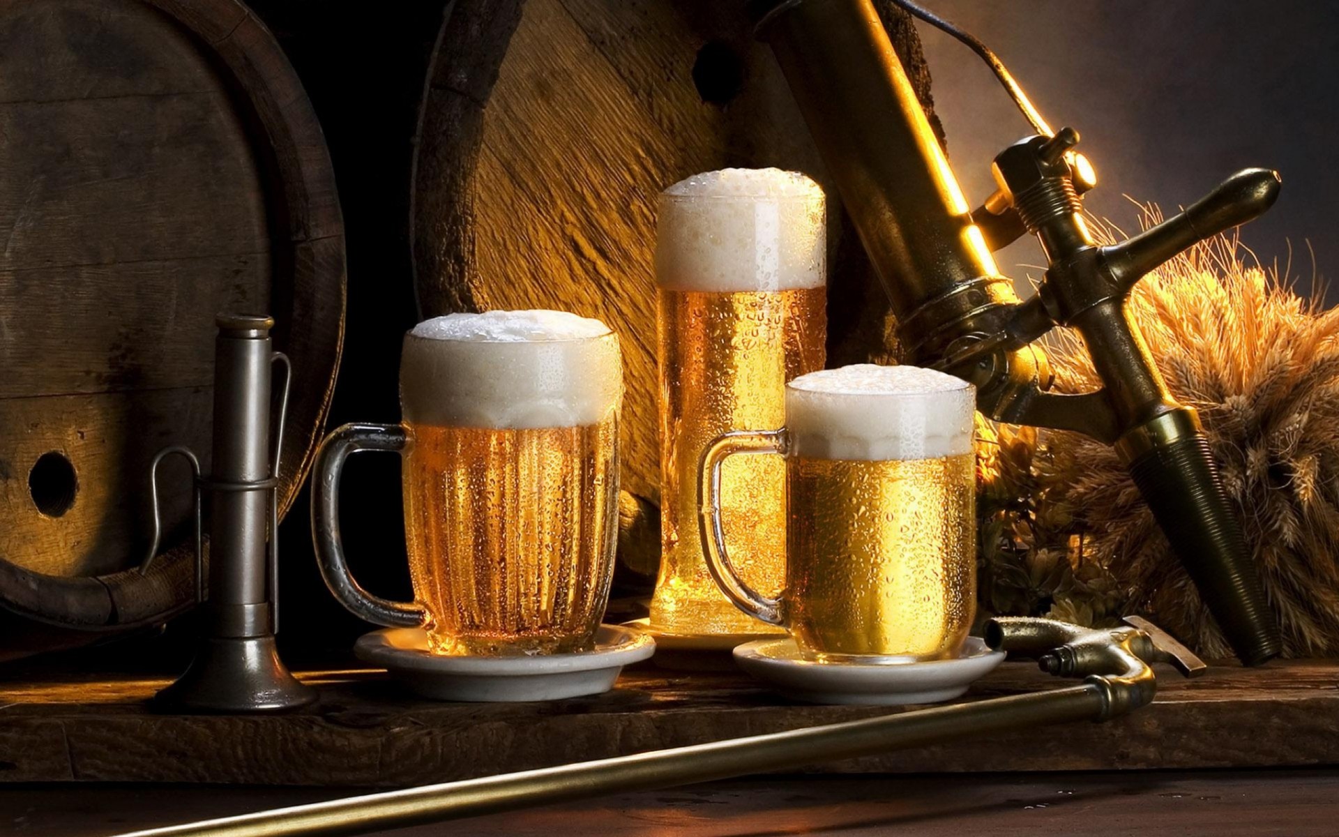 fass tisch schaum wasserhahn bier