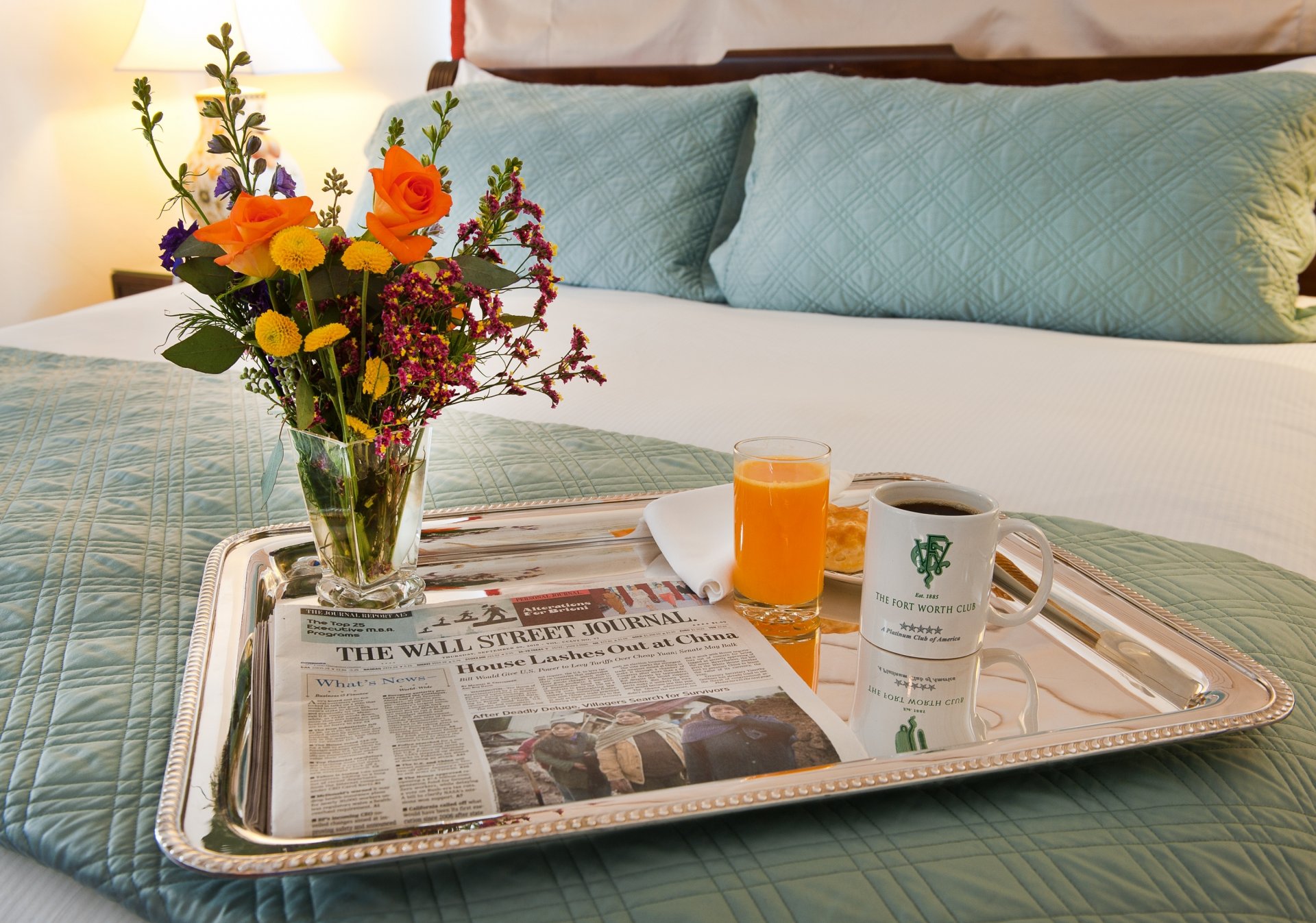 bett frühstück kaffee