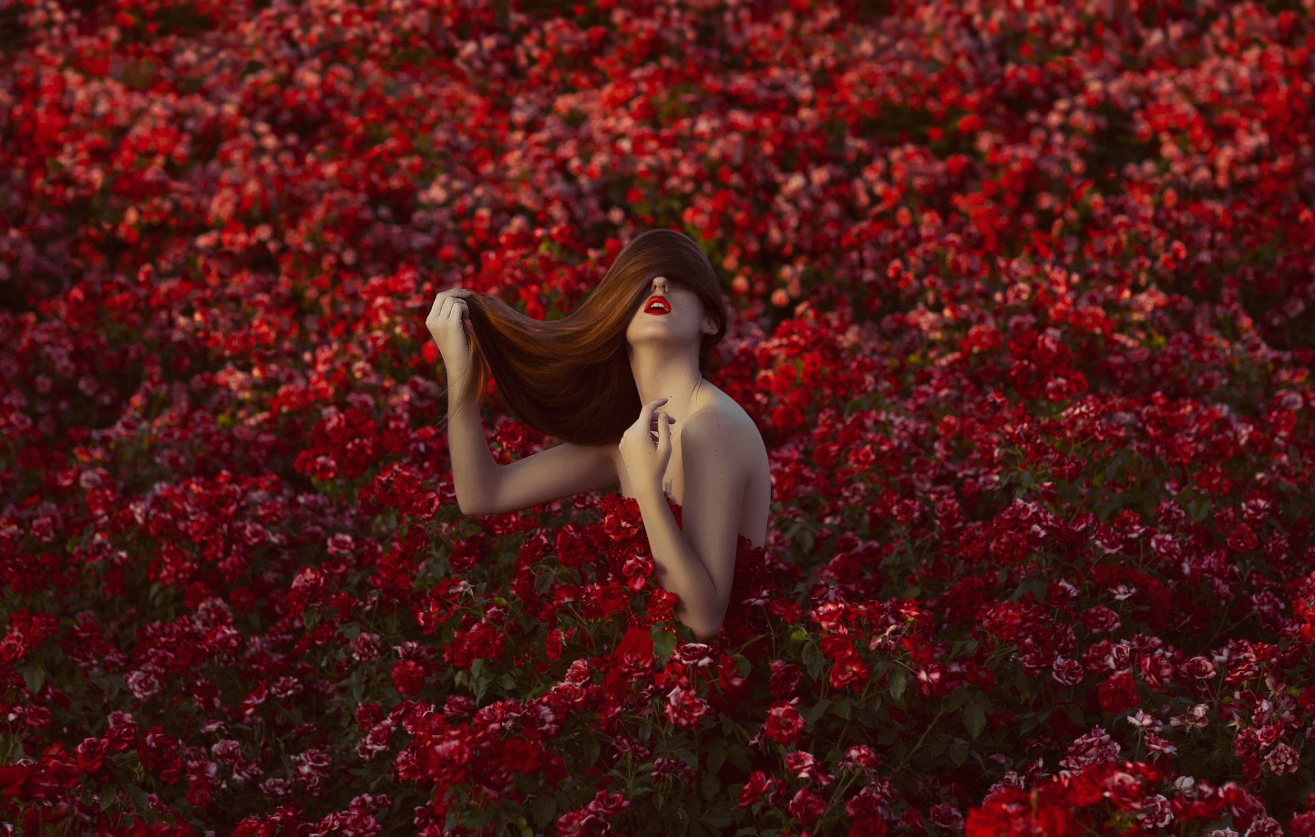 haut und spikes mara sais mädchen make-up blumen haare schwämme