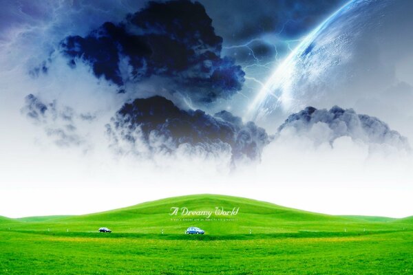 Gewitterwolken über sauberem Feld