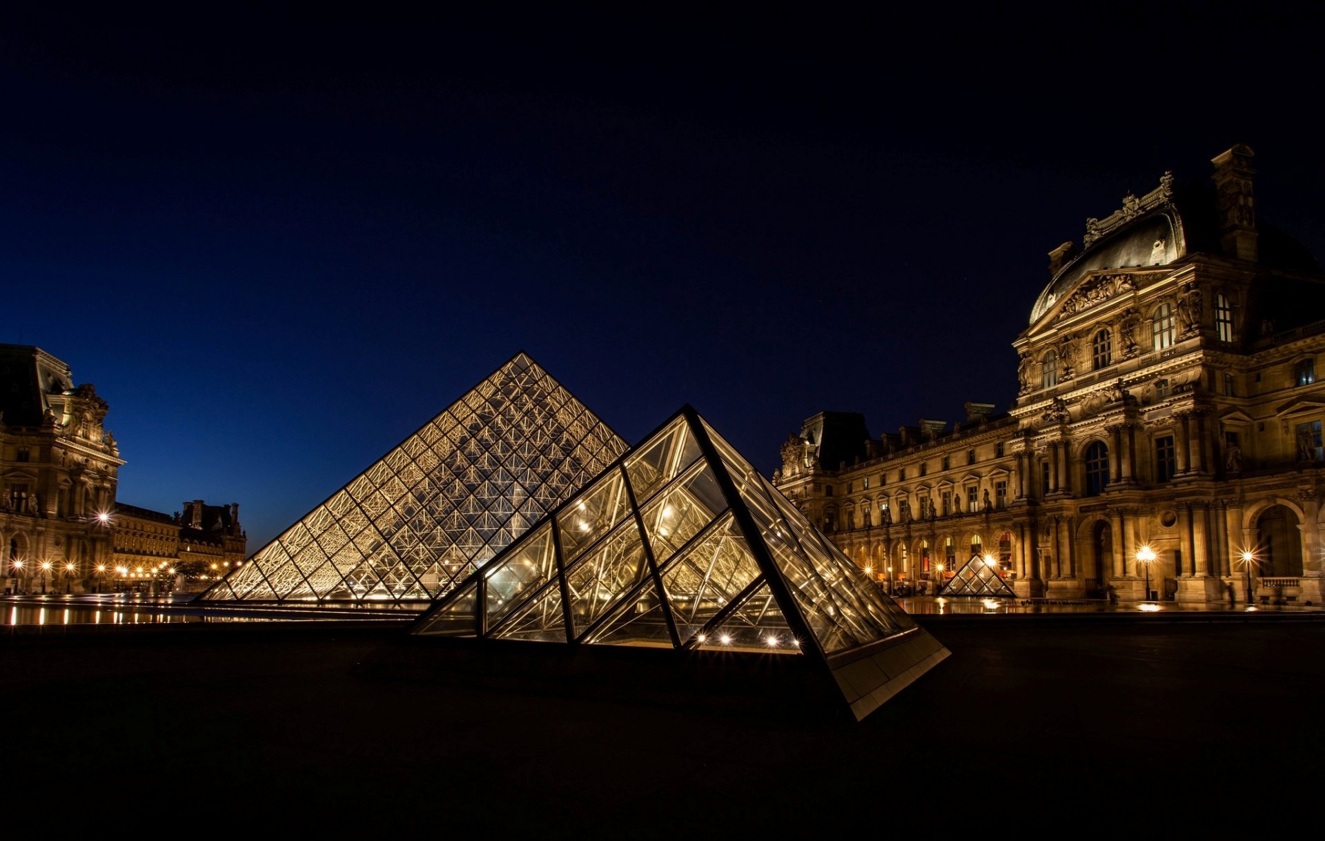 louvre frankreich paris museum pyramide licht beleuchtung stadt nacht