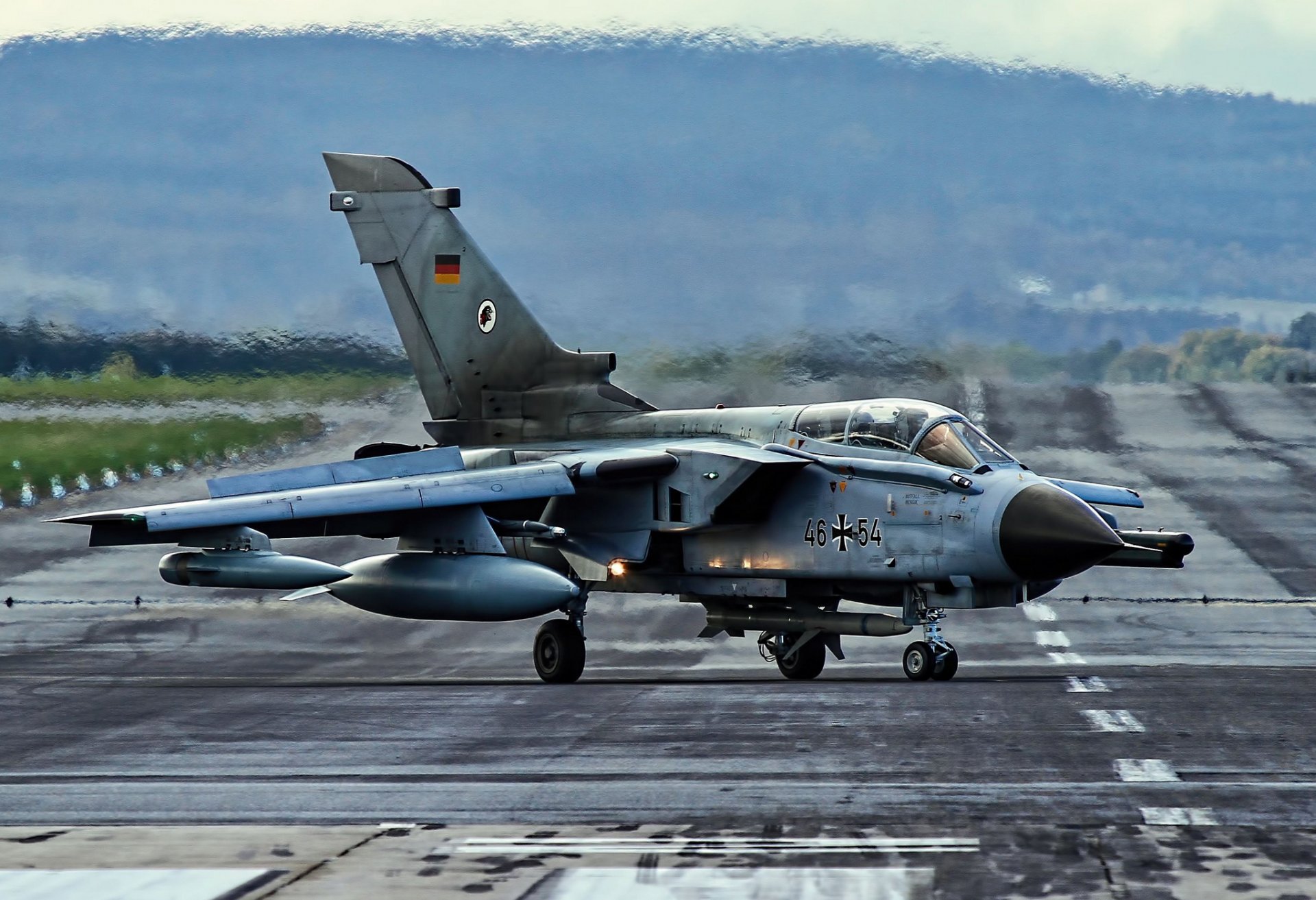 panavia tornado deutsch kampfjet bomber flugplatz