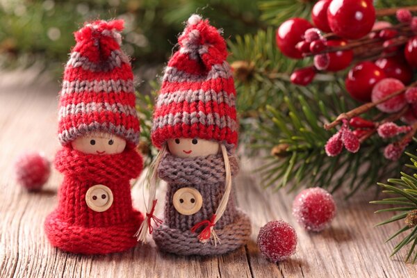 Puppenpuppen - Neujahrs gestrickte Freundinnen
