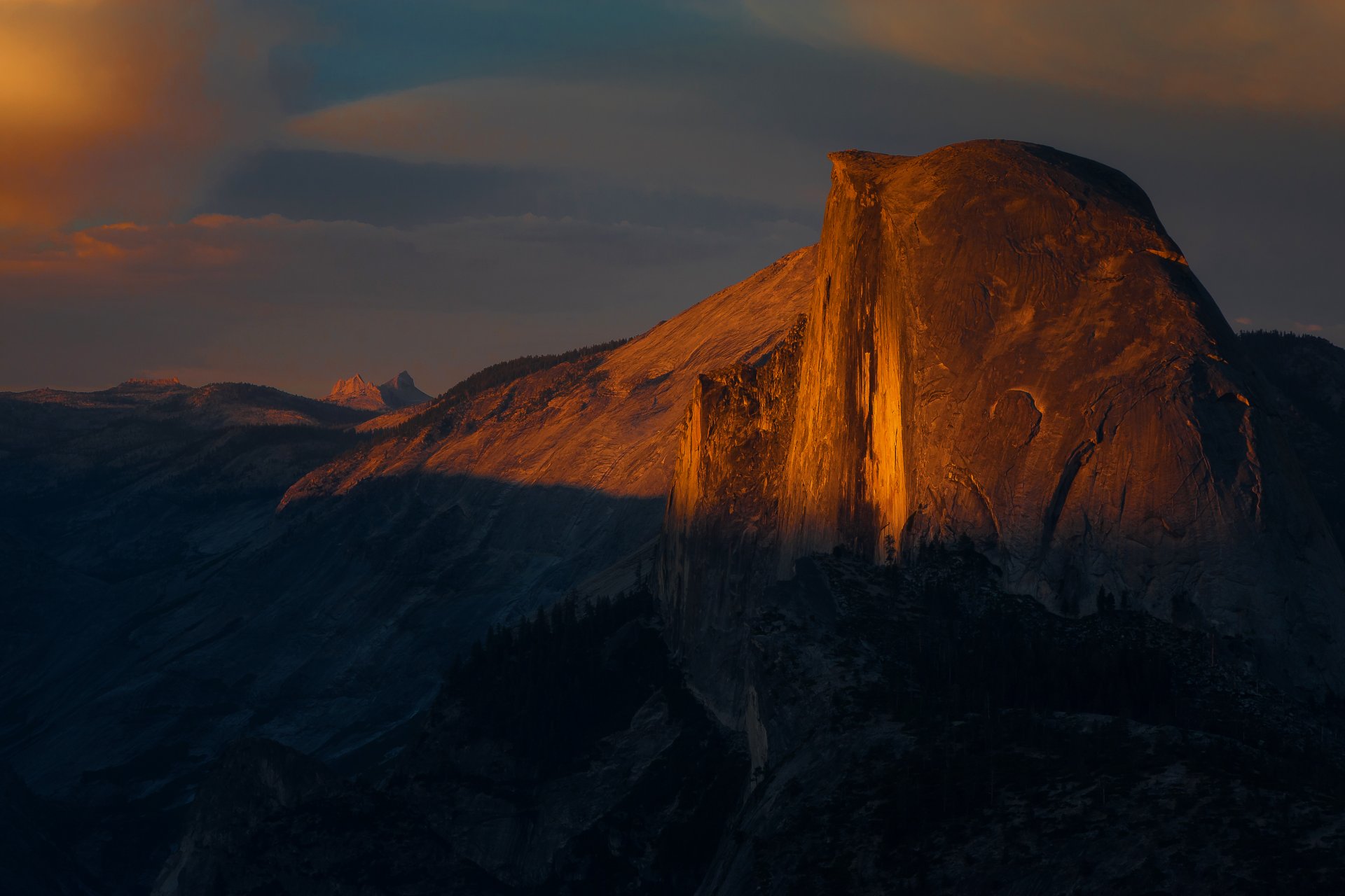 berge ansicht höhe wald panorama yosemite national park kalifornien sierra nevada berge tal